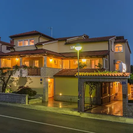 Casa Nova بيت ضيافة